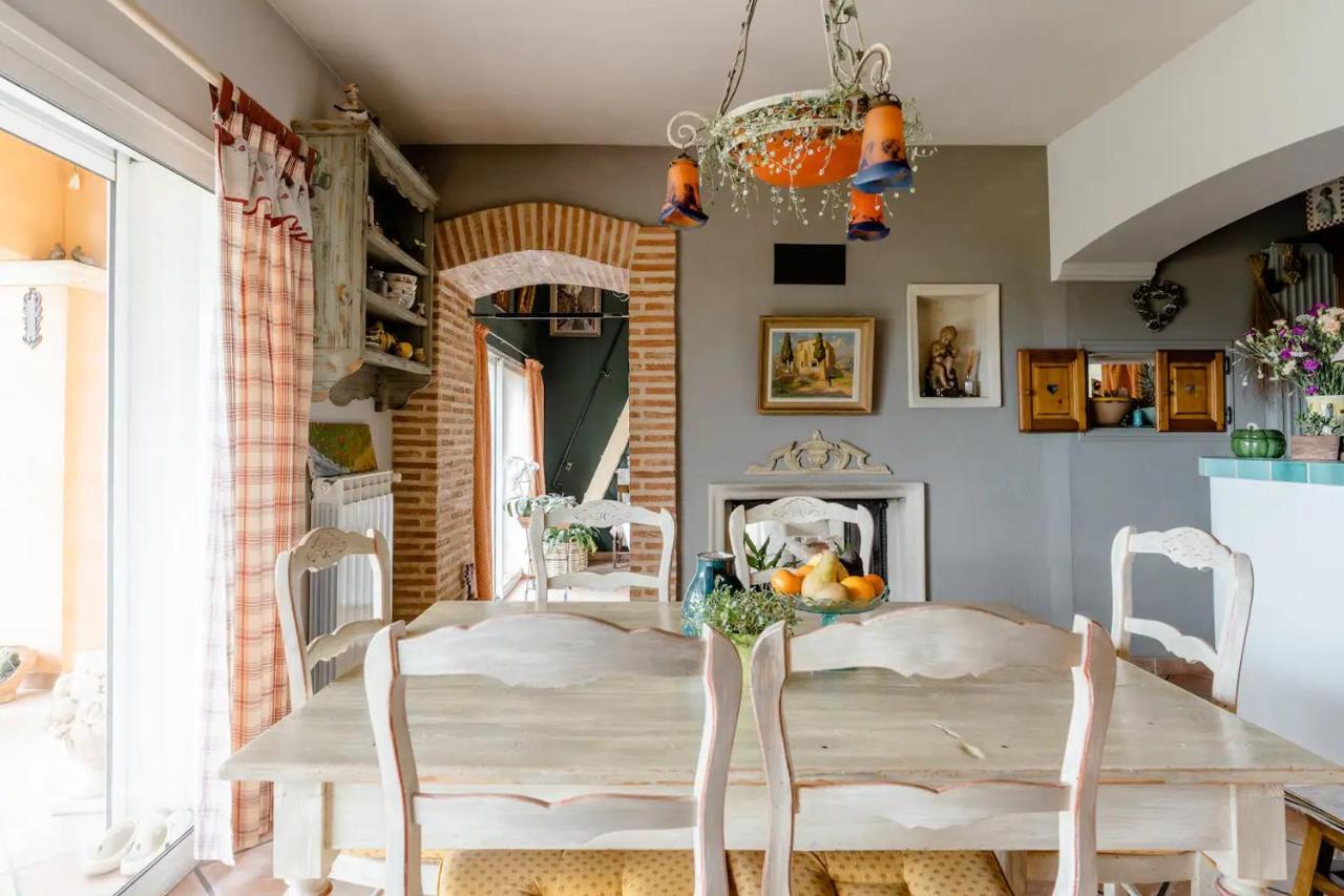 Agreable Chambre D'Hotes Avec Piscine Acomodação com café da manhã Le Beausset Exterior foto