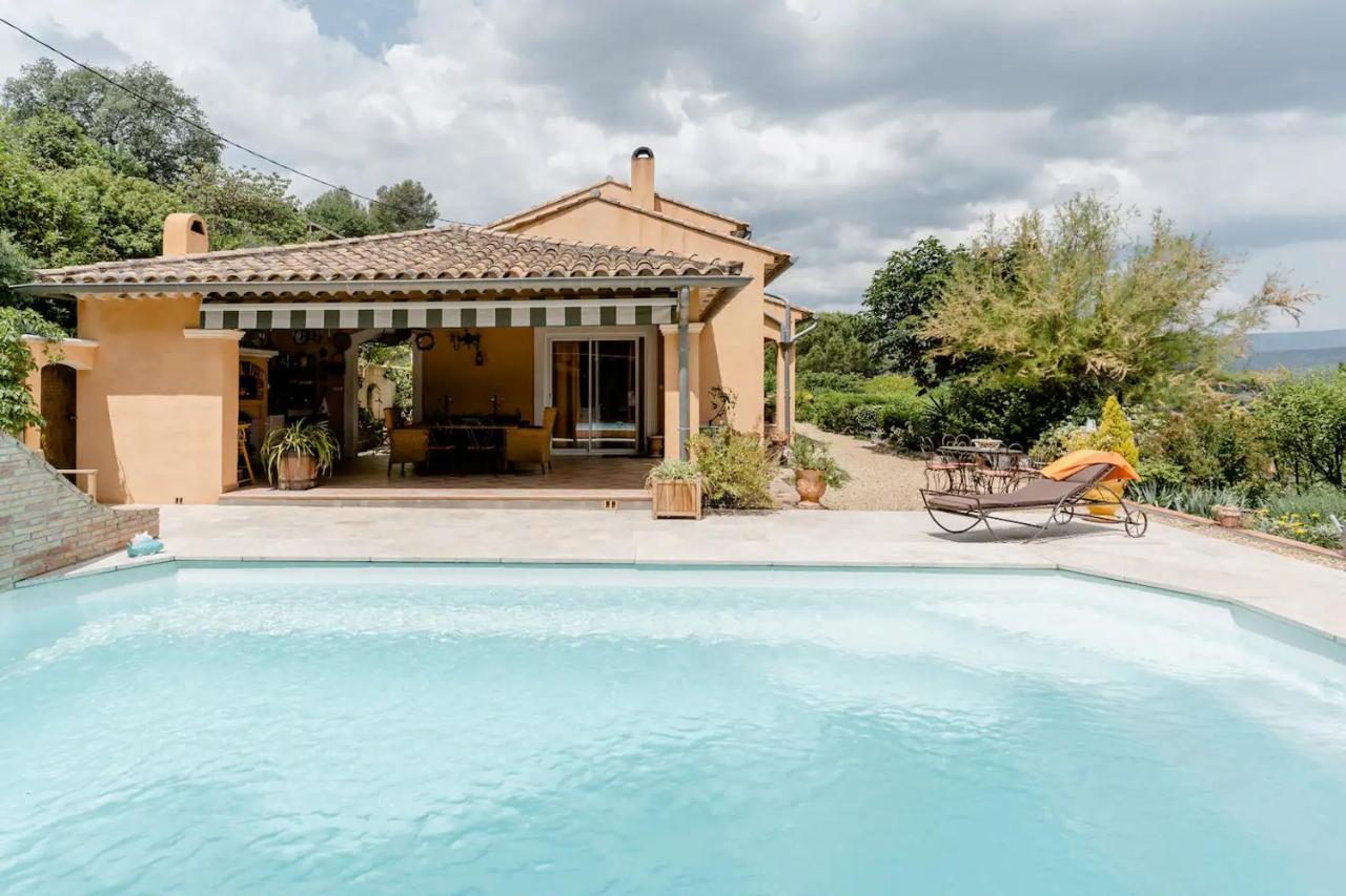 Agreable Chambre D'Hotes Avec Piscine Acomodação com café da manhã Le Beausset Exterior foto